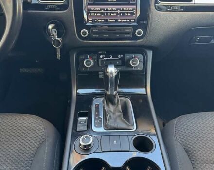 Коричневый Фольксваген Туарег, объемом двигателя 2.97 л и пробегом 208 тыс. км за 19800 $, фото 17 на Automoto.ua