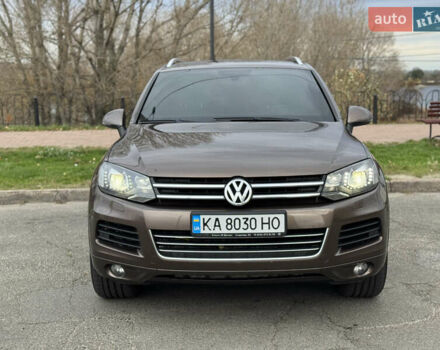 Коричневый Фольксваген Туарег, объемом двигателя 2.97 л и пробегом 280 тыс. км за 19900 $, фото 15 на Automoto.ua