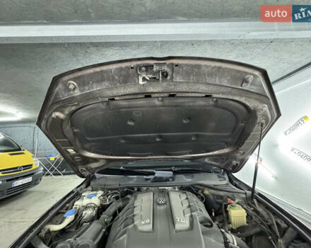 Коричневый Фольксваген Туарег, объемом двигателя 2.97 л и пробегом 300 тыс. км за 21300 $, фото 62 на Automoto.ua