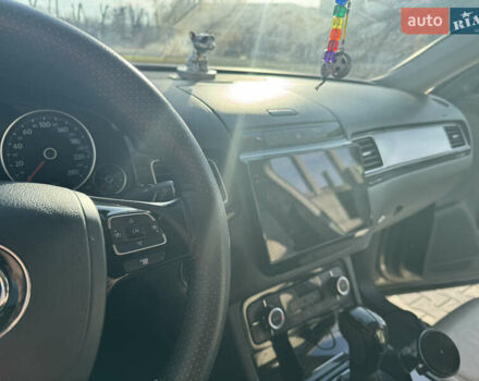 Коричневый Фольксваген Туарег, объемом двигателя 2.97 л и пробегом 273 тыс. км за 20000 $, фото 44 на Automoto.ua