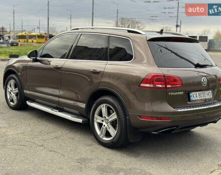 Коричневый Фольксваген Туарег, объемом двигателя 2.97 л и пробегом 280 тыс. км за 19900 $, фото 7 на Automoto.ua