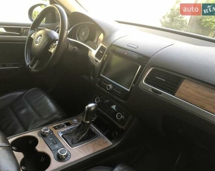 Коричневий Фольксваген Туарег, об'ємом двигуна 2.97 л та пробігом 417 тис. км за 21500 $, фото 11 на Automoto.ua