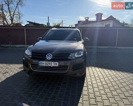 Коричневый Фольксваген Туарег, объемом двигателя 2.97 л и пробегом 240 тыс. км за 18000 $, фото 7 на Automoto.ua