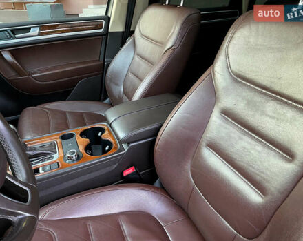 Коричневый Фольксваген Туарег, объемом двигателя 3.6 л и пробегом 262 тыс. км за 18800 $, фото 19 на Automoto.ua