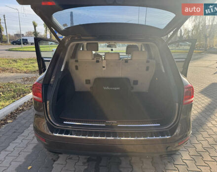 Коричневый Фольксваген Туарег, объемом двигателя 2.97 л и пробегом 273 тыс. км за 20000 $, фото 39 на Automoto.ua