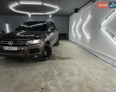 Коричневый Фольксваген Туарег, объемом двигателя 2.97 л и пробегом 300 тыс. км за 21300 $, фото 2 на Automoto.ua