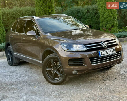 Коричневий Фольксваген Туарег, об'ємом двигуна 2.97 л та пробігом 270 тис. км за 17000 $, фото 16 на Automoto.ua