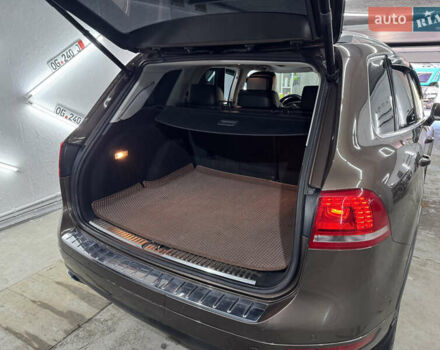 Коричневый Фольксваген Туарег, объемом двигателя 2.97 л и пробегом 300 тыс. км за 21300 $, фото 52 на Automoto.ua