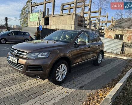 Коричневый Фольксваген Туарег, объемом двигателя 2.97 л и пробегом 273 тыс. км за 20000 $, фото 2 на Automoto.ua