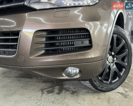 Коричневый Фольксваген Туарег, объемом двигателя 2.97 л и пробегом 300 тыс. км за 21300 $, фото 66 на Automoto.ua