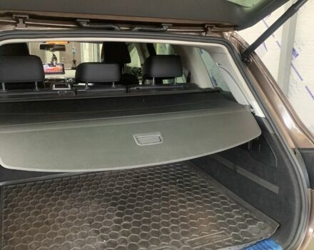 Коричневый Фольксваген Туарег, объемом двигателя 3 л и пробегом 106 тыс. км за 23000 $, фото 9 на Automoto.ua