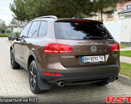Коричневый Фольксваген Туарег, объемом двигателя 3 л и пробегом 200 тыс. км за 17500 $, фото 3 на Automoto.ua