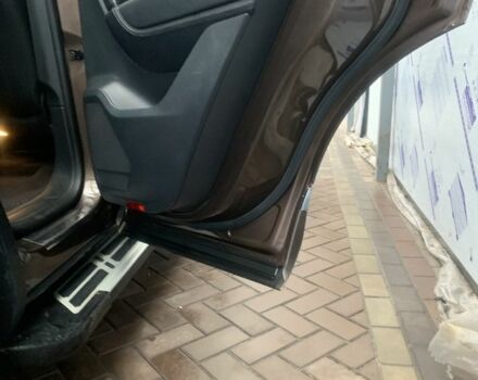 Коричневый Фольксваген Туарег, объемом двигателя 3 л и пробегом 106 тыс. км за 23000 $, фото 10 на Automoto.ua