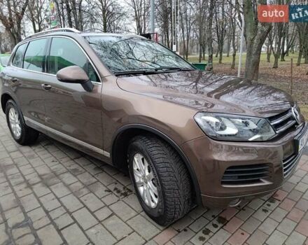 Коричневый Фольксваген Туарег, объемом двигателя 2.97 л и пробегом 225 тыс. км за 20000 $, фото 1 на Automoto.ua