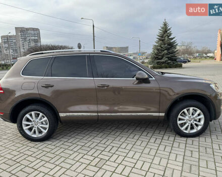 Коричневый Фольксваген Туарег, объемом двигателя 3 л и пробегом 191 тыс. км за 18000 $, фото 9 на Automoto.ua