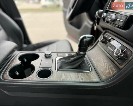 Коричневый Фольксваген Туарег, объемом двигателя 2.97 л и пробегом 144 тыс. км за 28500 $, фото 112 на Automoto.ua