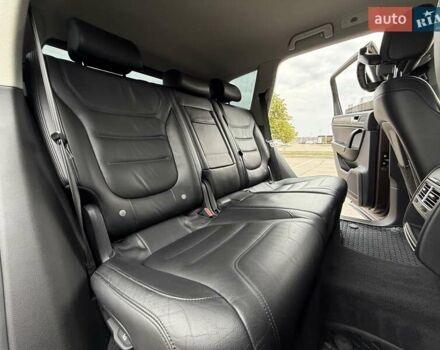 Коричневый Фольксваген Туарег, объемом двигателя 2.97 л и пробегом 144 тыс. км за 28500 $, фото 102 на Automoto.ua