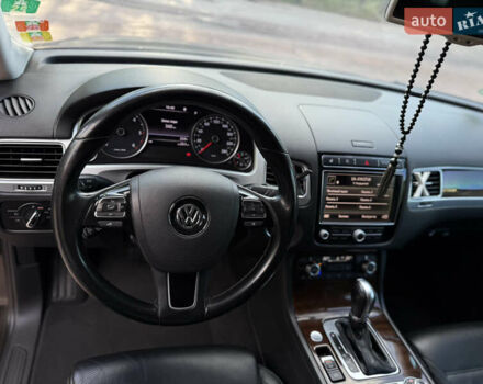 Коричневый Фольксваген Туарег, объемом двигателя 3 л и пробегом 227 тыс. км за 24450 $, фото 34 на Automoto.ua