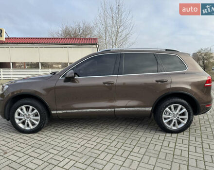Коричневый Фольксваген Туарег, объемом двигателя 3 л и пробегом 191 тыс. км за 18000 $, фото 5 на Automoto.ua