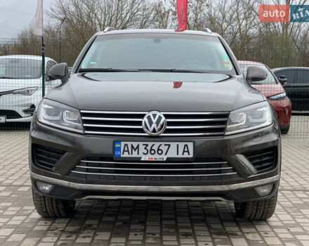 Коричневый Фольксваген Туарег, объемом двигателя 3 л и пробегом 227 тыс. км за 23855 $, фото 3 на Automoto.ua