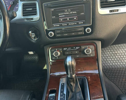 Коричневый Фольксваген Туарег, объемом двигателя 2.97 л и пробегом 185 тыс. км за 26500 $, фото 16 на Automoto.ua