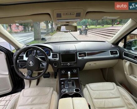 Коричневий Фольксваген Туарег, об'ємом двигуна 3.6 л та пробігом 253 тис. км за 20700 $, фото 4 на Automoto.ua