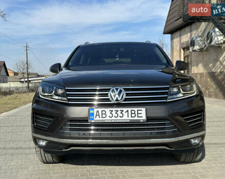 Коричневый Фольксваген Туарег, объемом двигателя 2.97 л и пробегом 185 тыс. км за 26500 $, фото 2 на Automoto.ua