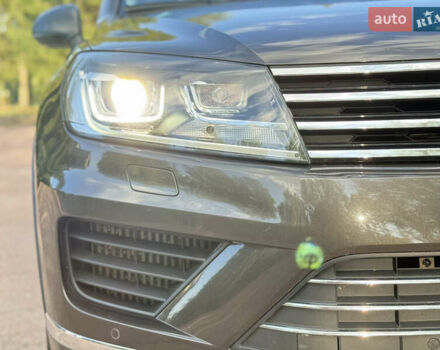 Коричневый Фольксваген Туарег, объемом двигателя 3 л и пробегом 227 тыс. км за 24450 $, фото 24 на Automoto.ua