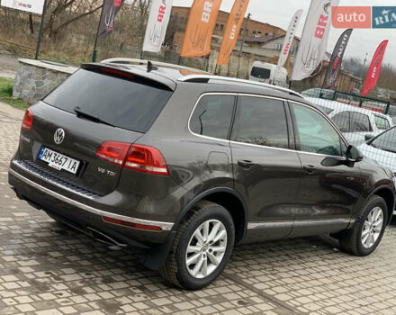 Коричневый Фольксваген Туарег, объемом двигателя 3 л и пробегом 227 тыс. км за 23855 $, фото 16 на Automoto.ua