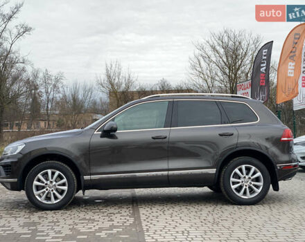 Коричневый Фольксваген Туарег, объемом двигателя 3 л и пробегом 227 тыс. км за 23855 $, фото 11 на Automoto.ua