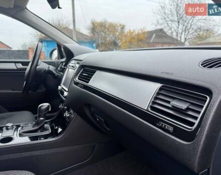 Коричневый Фольксваген Туарег, объемом двигателя 2.97 л и пробегом 190 тыс. км за 15980 $, фото 31 на Automoto.ua