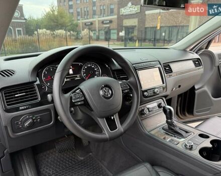 Коричневый Фольксваген Туарег, объемом двигателя 2.97 л и пробегом 144 тыс. км за 28500 $, фото 70 на Automoto.ua