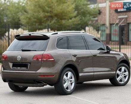 Коричневый Фольксваген Туарег, объемом двигателя 2.97 л и пробегом 144 тыс. км за 28500 $, фото 31 на Automoto.ua