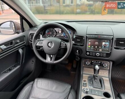 Коричневый Фольксваген Туарег, объемом двигателя 2.97 л и пробегом 144 тыс. км за 28500 $, фото 83 на Automoto.ua