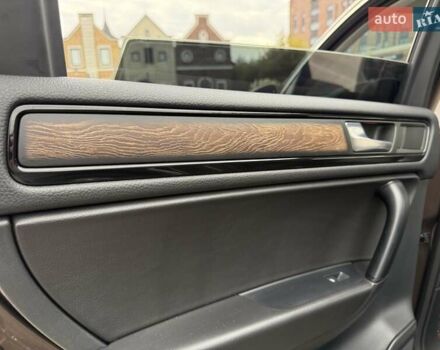 Коричневый Фольксваген Туарег, объемом двигателя 2.97 л и пробегом 144 тыс. км за 28500 $, фото 74 на Automoto.ua