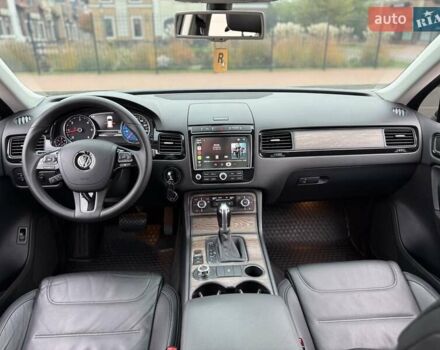 Коричневый Фольксваген Туарег, объемом двигателя 2.97 л и пробегом 144 тыс. км за 28500 $, фото 81 на Automoto.ua