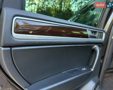 Коричневый Фольксваген Туарег, объемом двигателя 3 л и пробегом 227 тыс. км за 24450 $, фото 57 на Automoto.ua