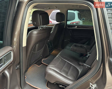 Коричневый Фольксваген Туарег, объемом двигателя 3 л и пробегом 191 тыс. км за 18000 $, фото 41 на Automoto.ua