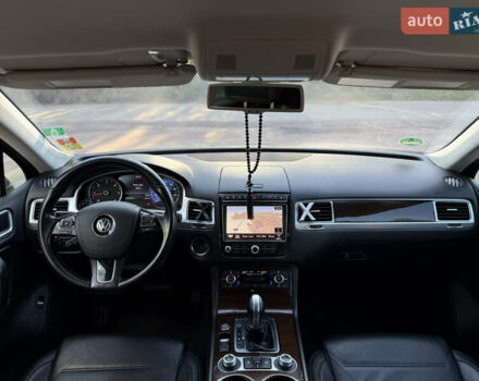 Коричневый Фольксваген Туарег, объемом двигателя 3 л и пробегом 227 тыс. км за 24450 $, фото 49 на Automoto.ua