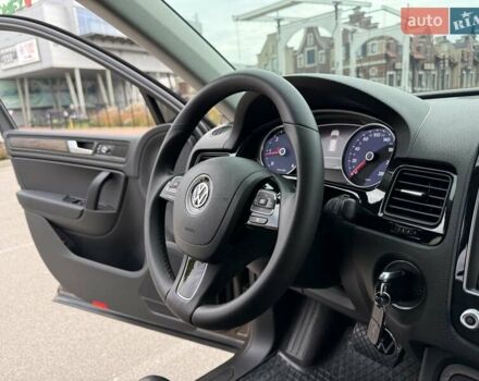 Коричневый Фольксваген Туарег, объемом двигателя 2.97 л и пробегом 144 тыс. км за 28500 $, фото 113 на Automoto.ua