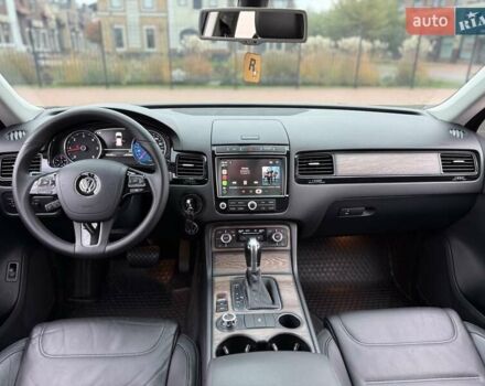 Коричневый Фольксваген Туарег, объемом двигателя 2.97 л и пробегом 144 тыс. км за 28500 $, фото 85 на Automoto.ua