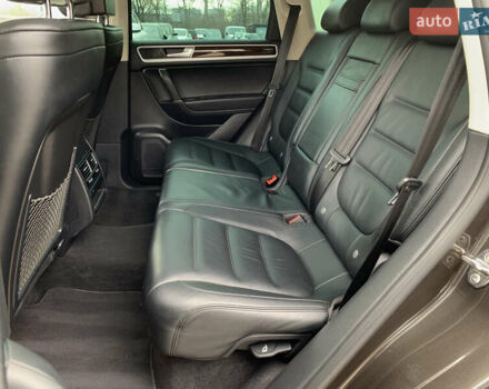 Коричневый Фольксваген Туарег, объемом двигателя 3 л и пробегом 227 тыс. км за 23855 $, фото 29 на Automoto.ua