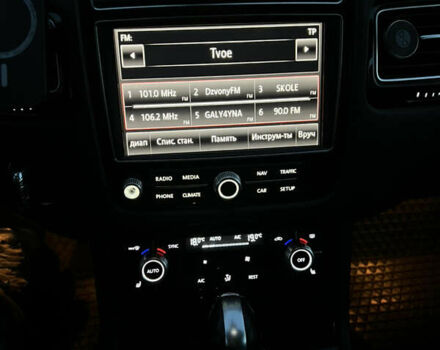 Коричневый Фольксваген Туарег, объемом двигателя 2.97 л и пробегом 320 тыс. км за 21200 $, фото 7 на Automoto.ua