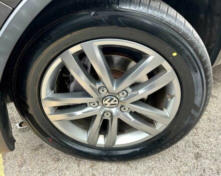 Коричневый Фольксваген Туарег, объемом двигателя 3 л и пробегом 74 тыс. км за 8000 $, фото 15 на Automoto.ua