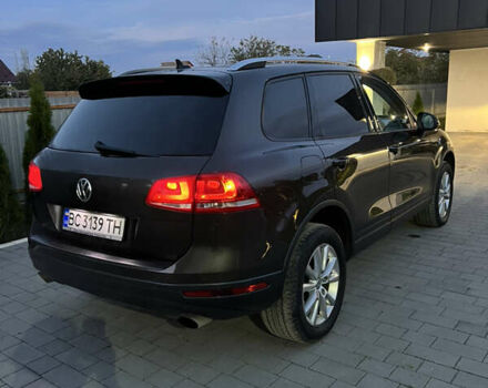 Коричневый Фольксваген Туарег, объемом двигателя 2.97 л и пробегом 320 тыс. км за 21200 $, фото 3 на Automoto.ua
