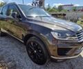 Коричневий Фольксваген Туарег, об'ємом двигуна 2.97 л та пробігом 270 тис. км за 22500 $, фото 2 на Automoto.ua