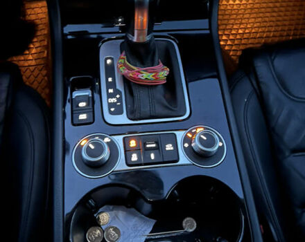 Коричневый Фольксваген Туарег, объемом двигателя 2.97 л и пробегом 320 тыс. км за 21200 $, фото 9 на Automoto.ua