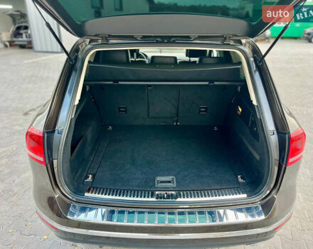 Коричневый Фольксваген Туарег, объемом двигателя 3 л и пробегом 274 тыс. км за 21500 $, фото 58 на Automoto.ua