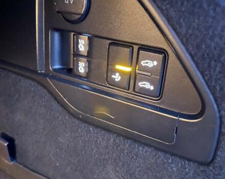 Коричневый Фольксваген Туарег, объемом двигателя 2.97 л и пробегом 320 тыс. км за 21200 $, фото 13 на Automoto.ua