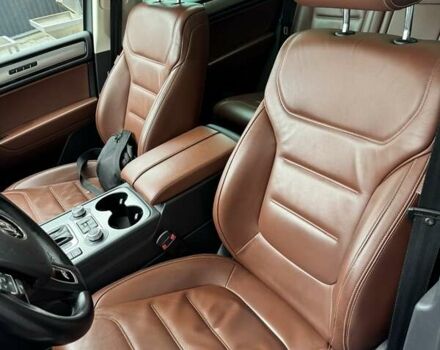 Коричневый Фольксваген Туарег, объемом двигателя 3 л и пробегом 160 тыс. км за 28300 $, фото 9 на Automoto.ua